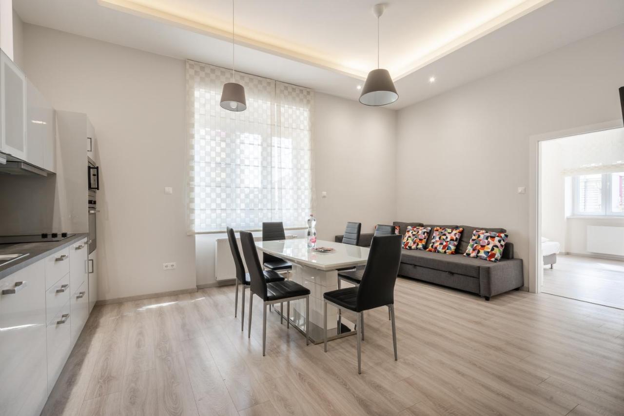 Cascade Corvin Apartment Budapeszt Zewnętrze zdjęcie