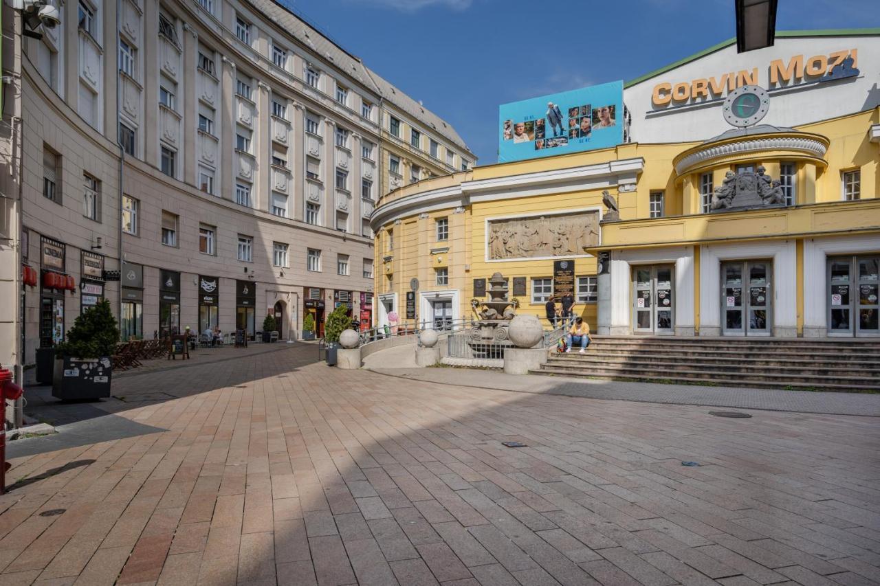 Cascade Corvin Apartment Budapeszt Zewnętrze zdjęcie